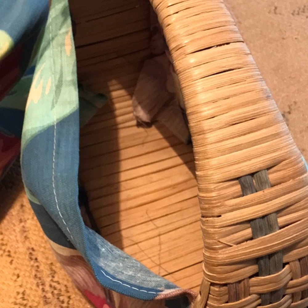 Craft/Yarn/Purse - Picture 6 of 9